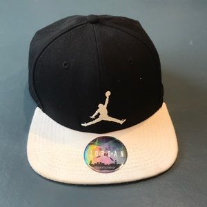 Jordan SnapBack